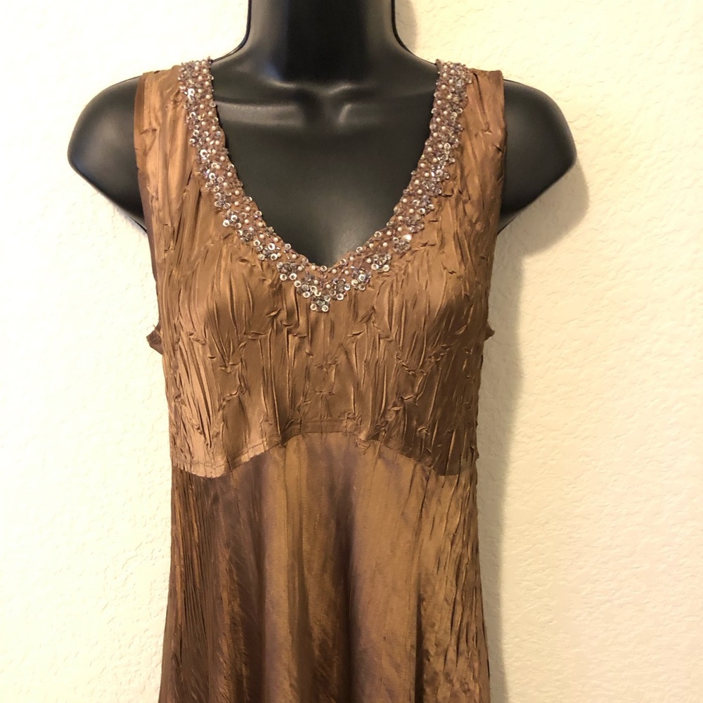 Lightweight gorgeous golden dress
